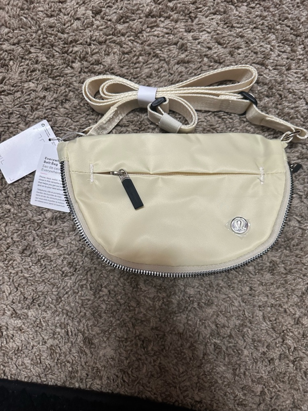 lululemon athletica Cream Everyday Crossbody Belt Bag